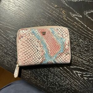 Kelly Wynne Wallet
